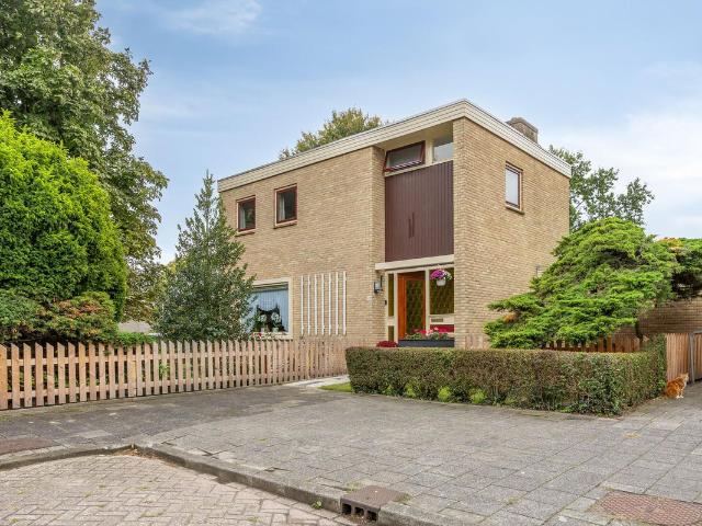 Woning te koop in Krimpen Aan Den Ijssel, Zuid Holland