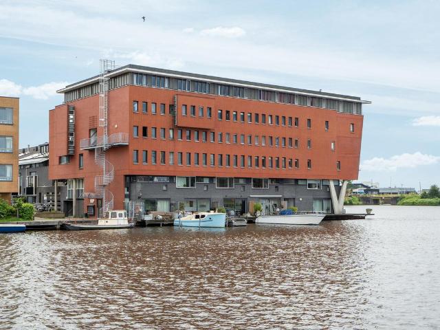 Dubbele Bovenwoning te koop in Zaandam, Noord Holland