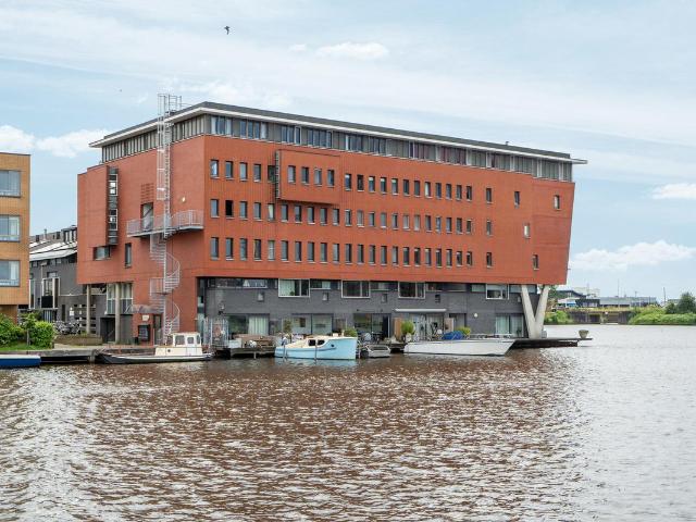 Dubbele Bovenwoning te koop in Zaandam, Noord Holland