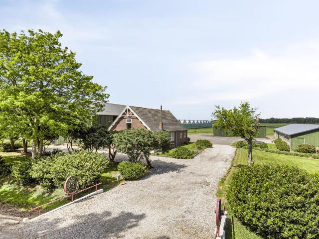 Woonboerderij te koop in Abbenes, Huigsloot
