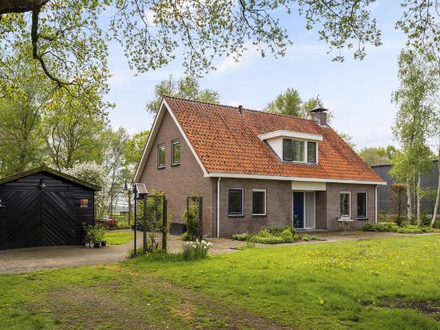 Eengezinswoning te koop in Emmen, Drenthe