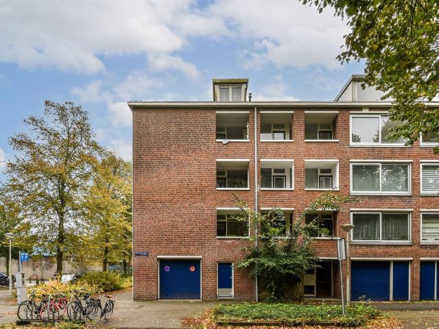 Bovenwoning te koop in Zuid, Amsterdam