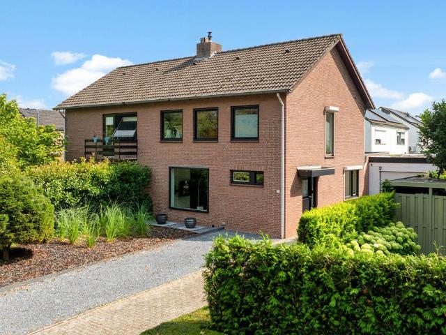 Woning te koop in Overhoven, Sittard