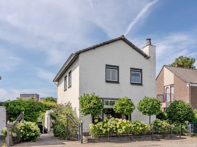 Woning te koop in Hoorn, Noord Holland