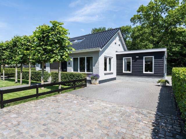 Bungalow te koop in Ouddorp