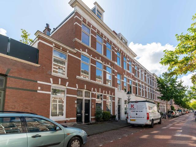 Bovenwoning te koop in Regentessekwartier, 's-gravenhage