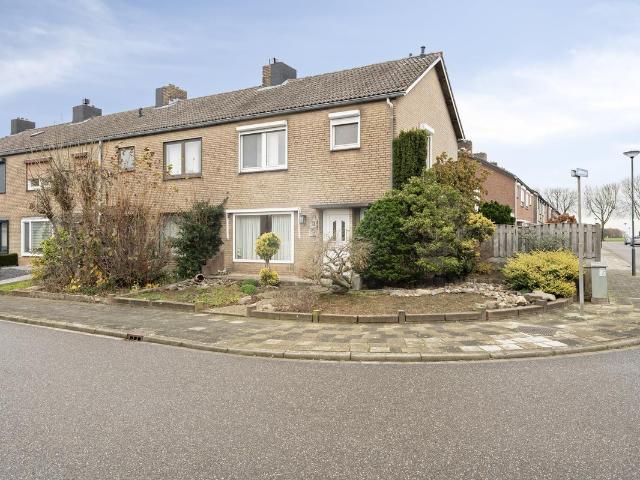 Woning te koop in Einighausen, Limburg