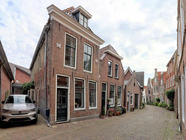 Herenhuis te koop in Blokzijl