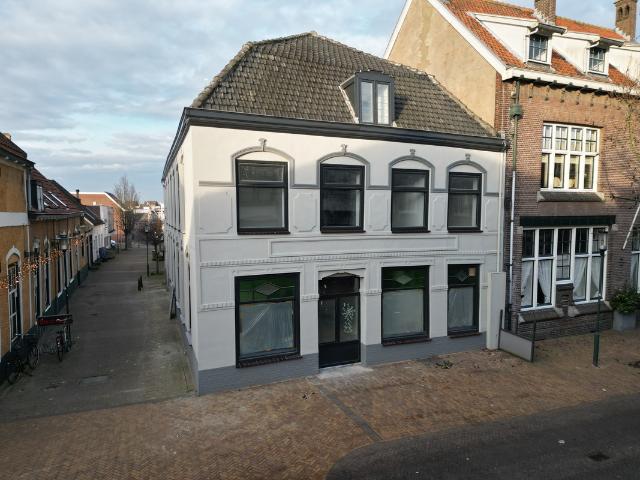 Benedenwoning te koop in Axel