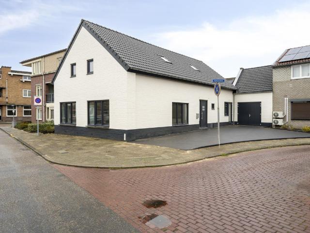Woning te koop in Buchten, Limburg