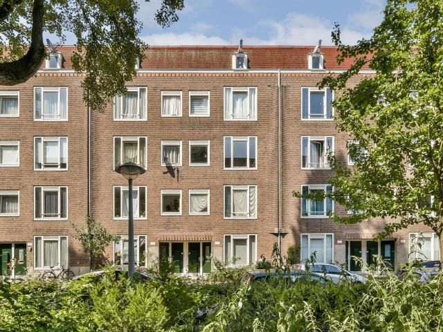 Bovenwoning te koop in Amsterdam, Landlust