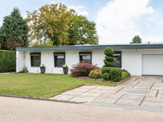 Bungalow te koop in Nieuwenhagerheide, Landgraaf