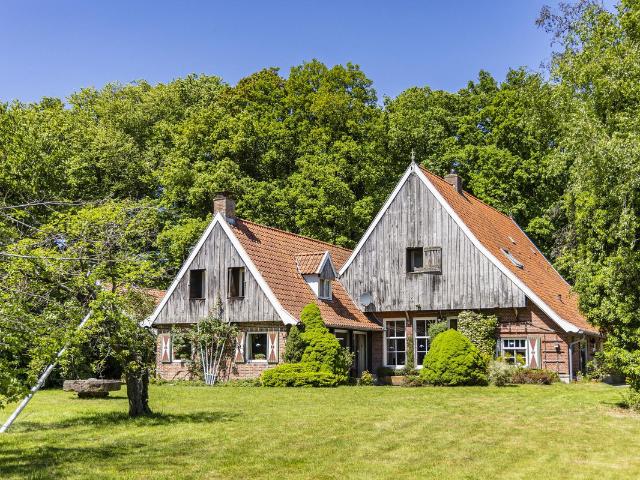 Woonboerderij te koop in Lonneker, Enschede
