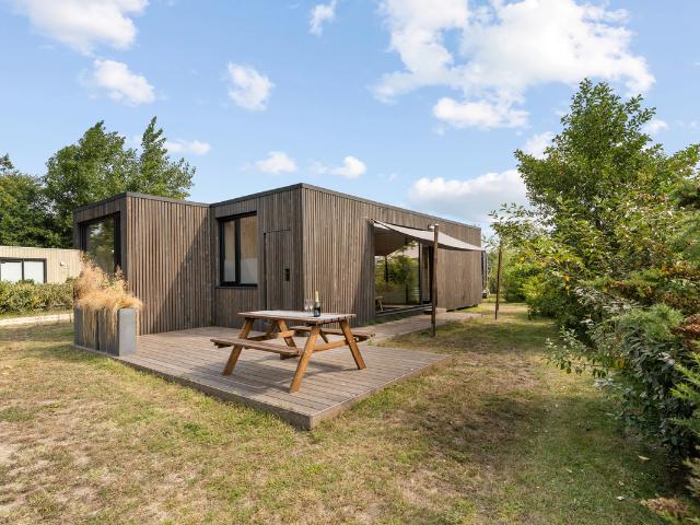 Bungalow te koop in Ouddorp, Zuid Holland