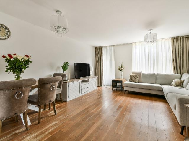 Woning te koop in Sloten, Amsterdam