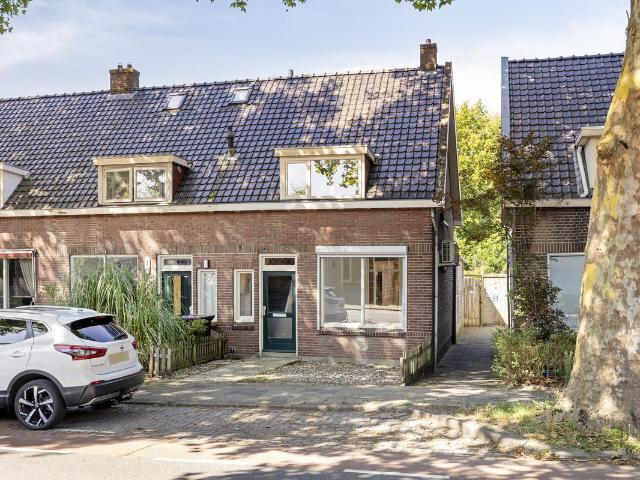 Eengezinswoning te koop in Rotterdam, Groot-IJsselmonde