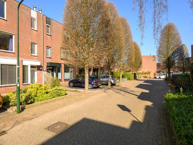 Eengezinswoning te koop in Leidschendam