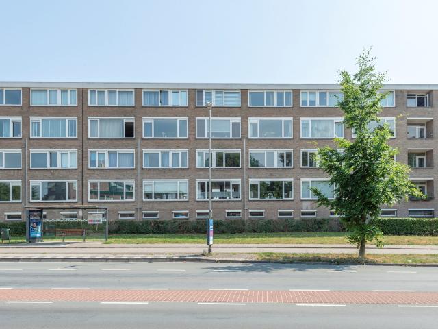 Dubbele Bovenwoning te koop in Bussum