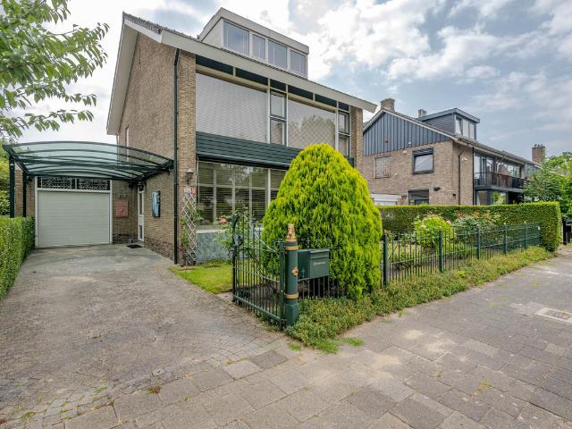Chalet te koop in Pendrecht, Rotterdam