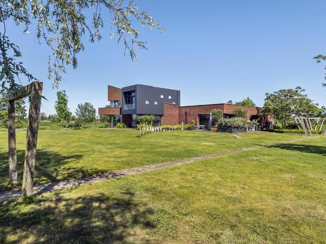 Chalet te koop in Woudrichem, Noord Brabant