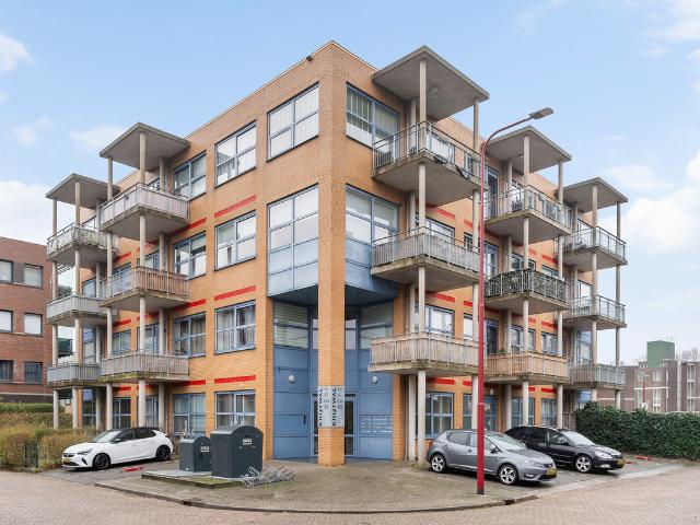 Benedenwoning te koop in Merwestein, Nieuwegein
