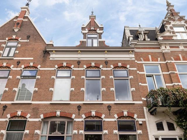 Woonboerderij te koop in Dordrecht, Stadswerven