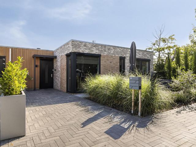 Bungalow te koop in Sint-annaland Bungalow te koop in Sint-annaland