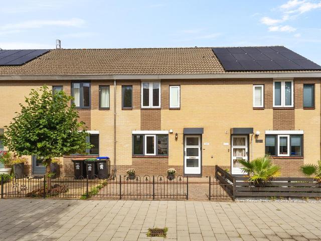 Eengezinswoning te koop in Julianadorp, Kruiszwin