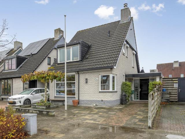 Woning te koop in Steenbergen, Noord Brabant