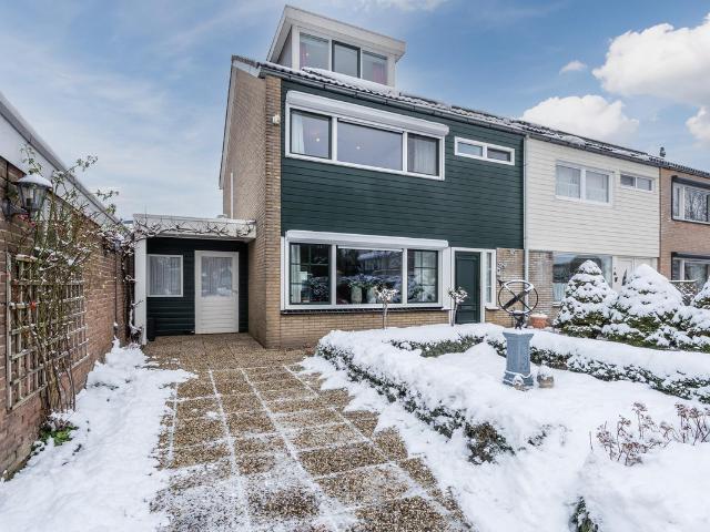 Woning te koop in Venesluis, Hoogeveen