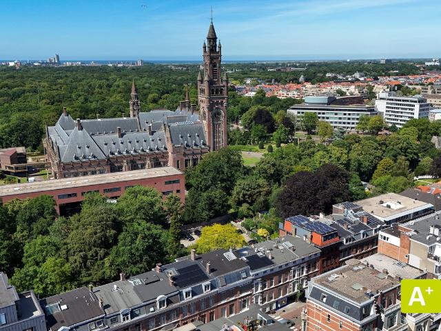 Benedenwoning te koop in 's-gravenhage, Zeeheldenkwartier