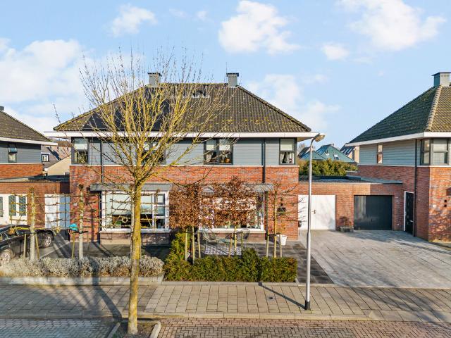 Woning te koop in Tollebeek, Flevoland