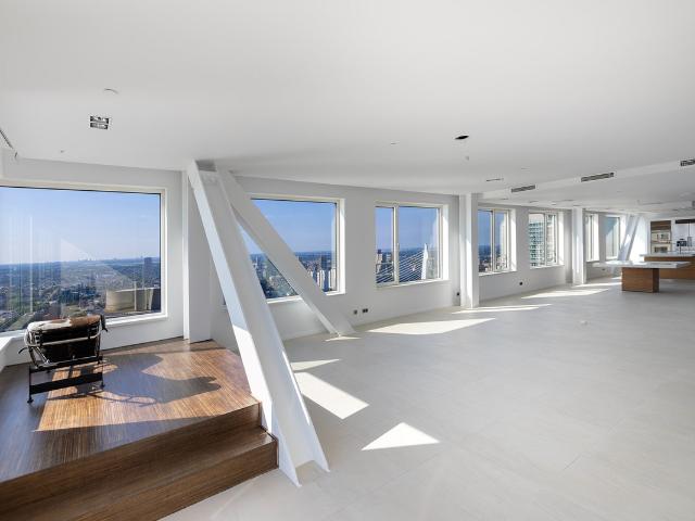 Penthouse te koop in Rotterdam, Kop van Zuid