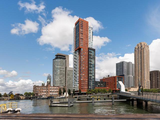 Appartement te koop in Kop van Zuid, Rotterdam