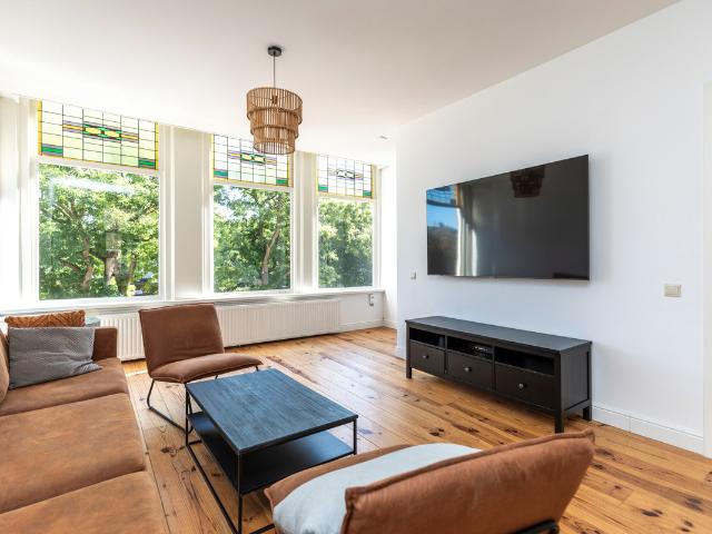 Bovenwoning te koop in Schiedam, Zuid Holland