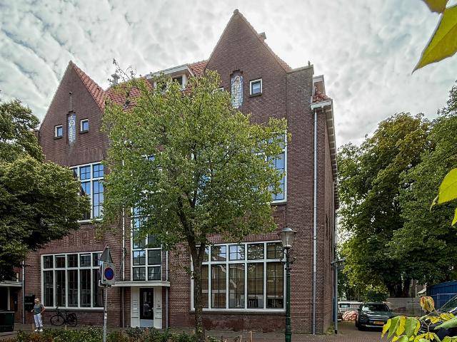 Bovenwoning te koop in Uitgeest
