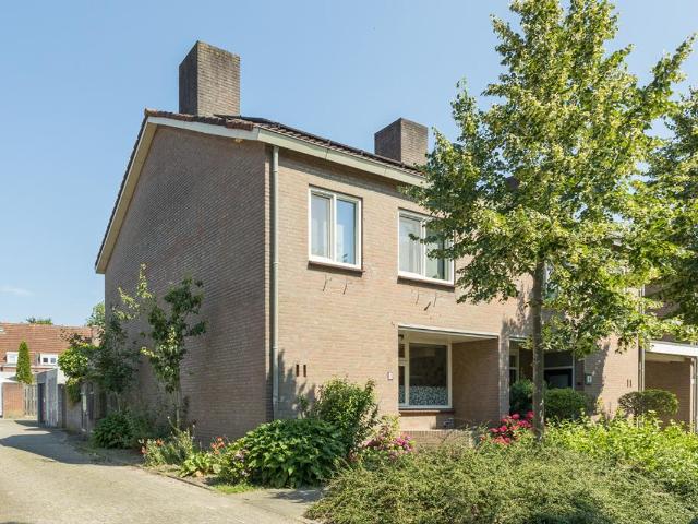 Woning te koop in Pannenschuur, Oisterwijk
