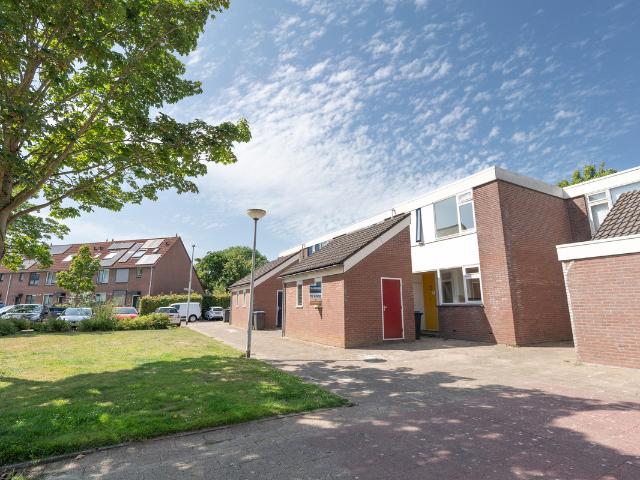 Woning te koop in Hellevoetsluis, Zuid Holland