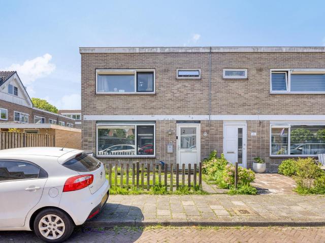 Eengezinswoning te koop in Zwanenburg, Noord Holland