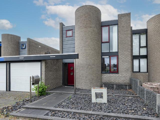 Eengezinswoning te koop in Nieuwe-tonge, Zuid Holland