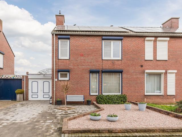 Woning te koop in Pey, Echt