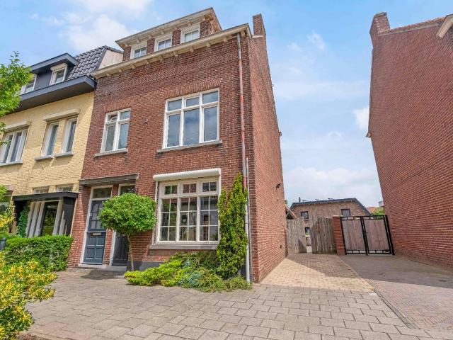 Benedenwoning te koop in Blerick-Noord, Venlo