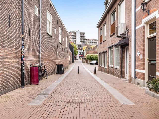 Dubbele Bovenwoning te koop in Dordrecht