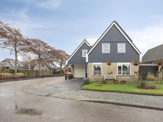 Woning te koop in 't Zand, Noord Holland