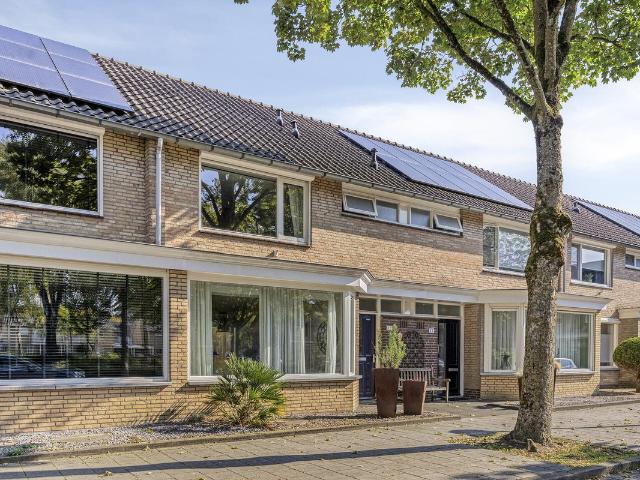 Eengezinswoning te koop in Woensel-Noord, Acht