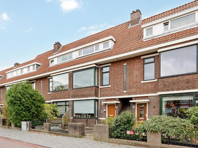Bovenwoning te koop in Rijswijk, Zuid Holland