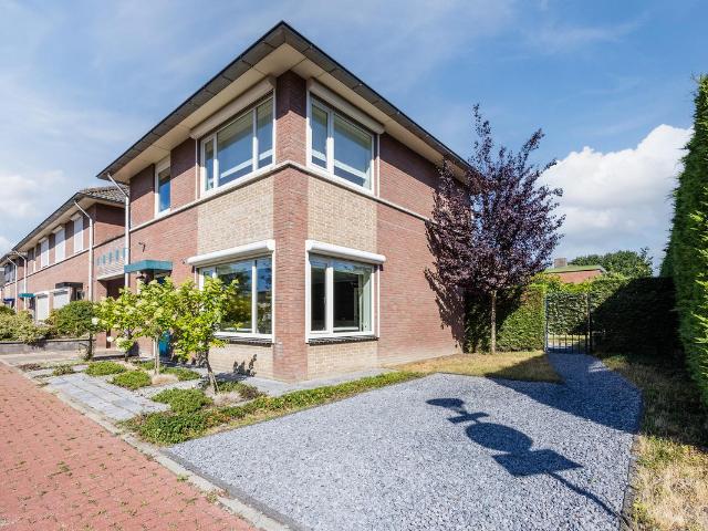 Eengezinswoning te koop in Terneuzen, Triniteit