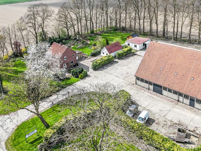 Woonboerderij te koop in Luttelgeest