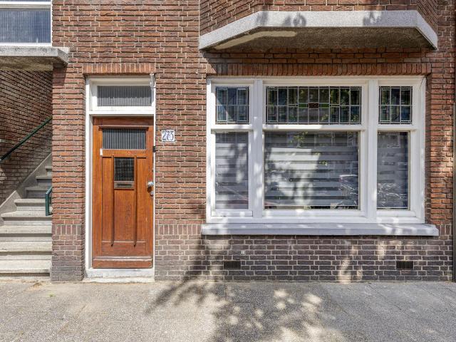 Benedenwoning te koop in 's-gravenhage, Laakkwartier