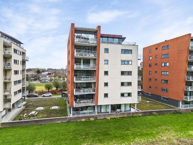 Appartement te koop in Oegstgeest, Zuid Holland